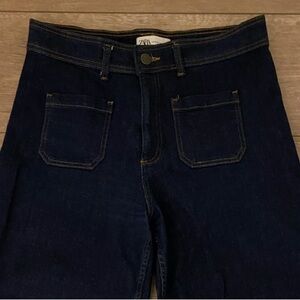 Zara Dark Wash Wide Leg Frayed Hem Denim Jeans